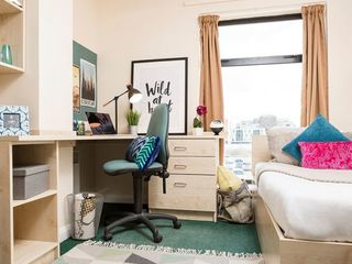 newport student village