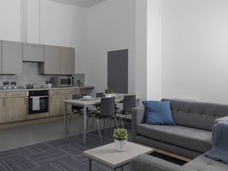 Swanston House