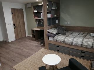 Southampton Crossings