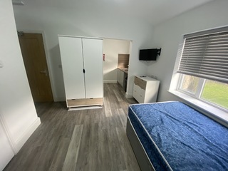 University Quarter （4-6 bed rooms）