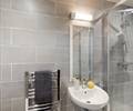 //pic.funliving.com/images/1672375306000-2.webp-apartment.640x480