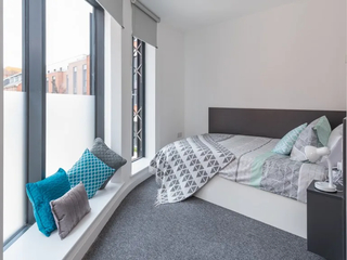 Canterbury Student Manor