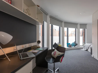 Canterbury Student Manor