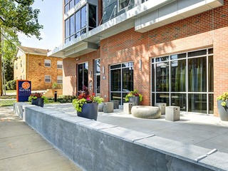 The Suites at 3rd