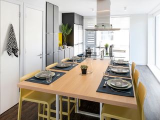 Amnis House