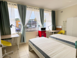 （BD）311-313 Anzac Pde 25-1月中