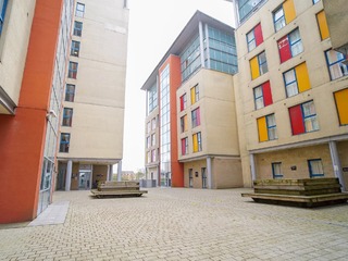 Railto court