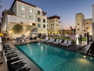 Luxe Life Pasadena