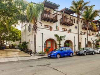 Solis Isla Vista