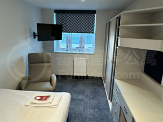 Study inn Reynard House