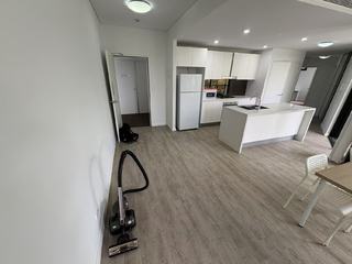 L3, 99-101 Dalmeny ave