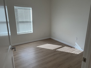 UCSB 转租 Cortona Point 侧卧/整套转