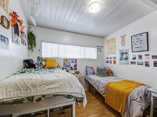 Solis Isla Vista